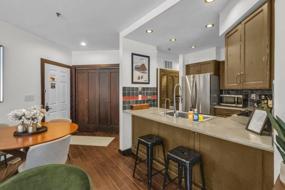 Gorgeous 1Br Steps From Lifts With Private Hot Tub Villa Park City Exterior photo